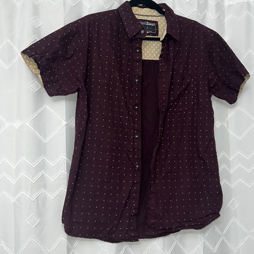 Eight Avenue Size Large top